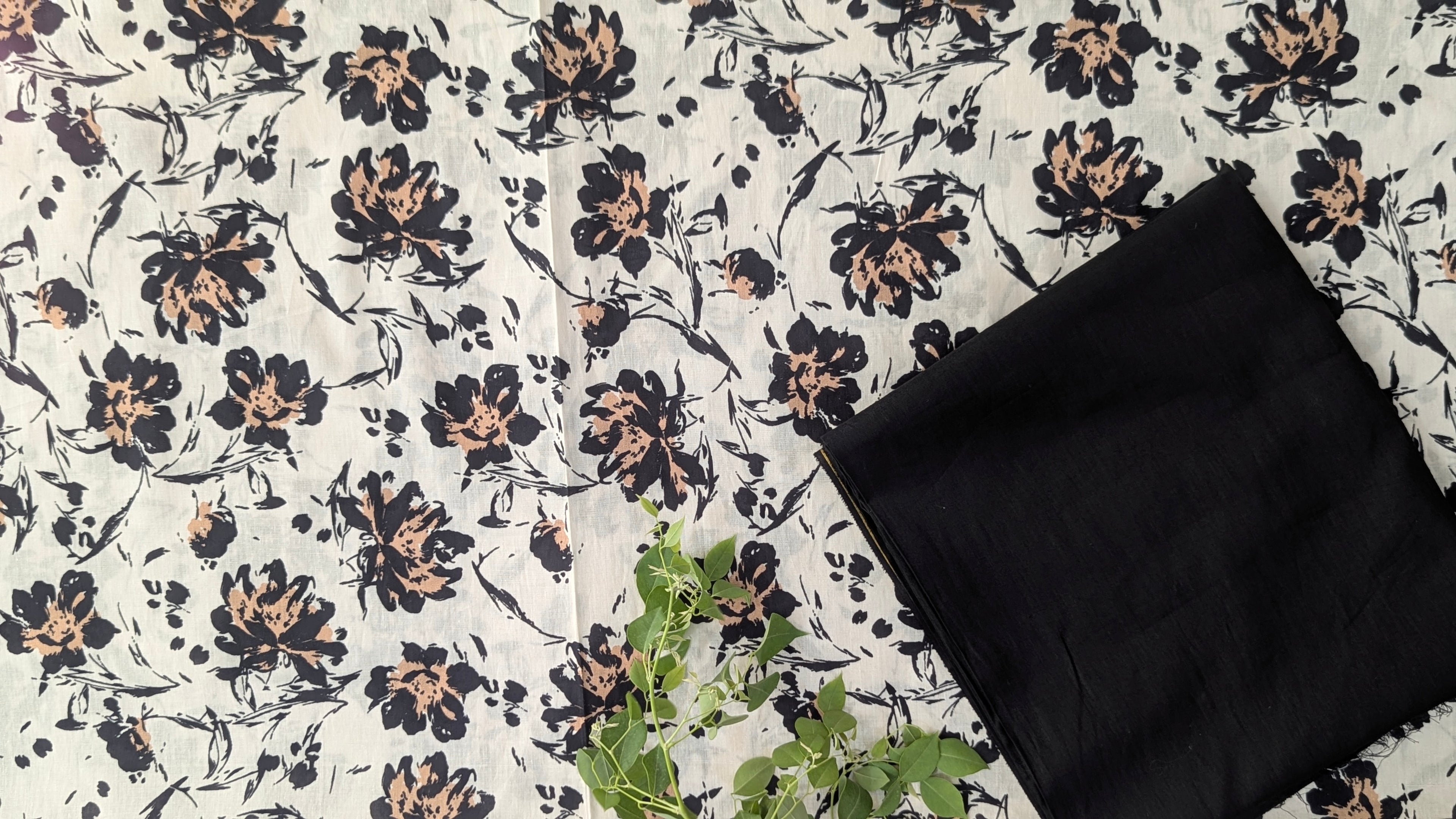 3 Piece Printed Lawn