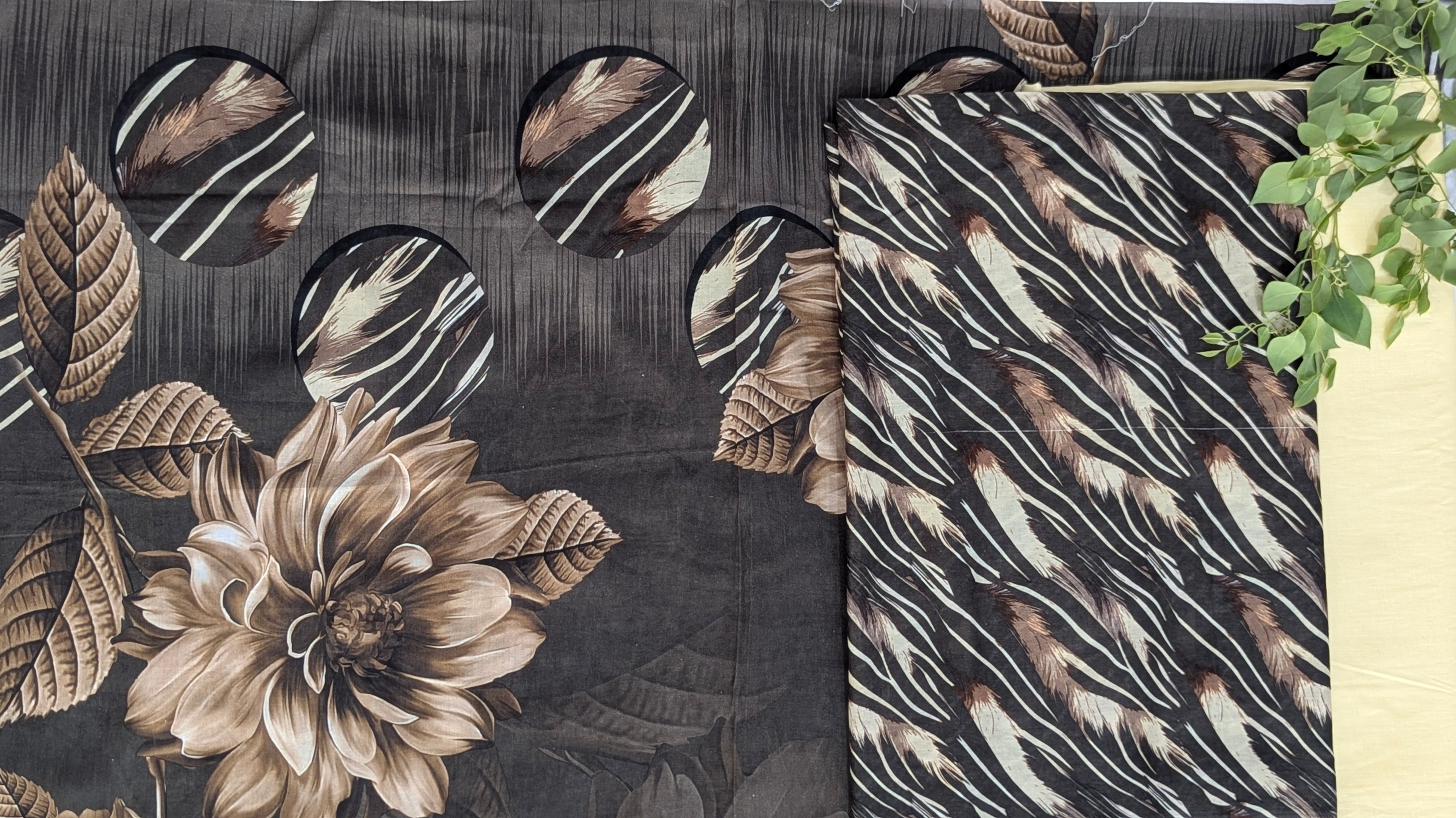3 Piece Printed Lawn