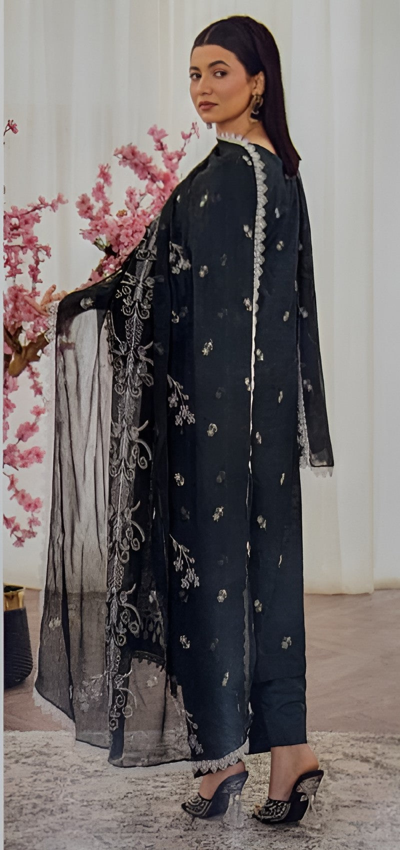 Premium Dyed Bana Dora Lawn Fancy Needle Work Embroidered by Bin Iqbal Vol:552